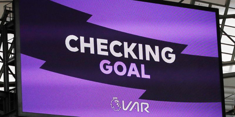 Công Nghệ Var Hiểu rõ về Công Nghệ Var và vai trò trong bóng đá hiện đại